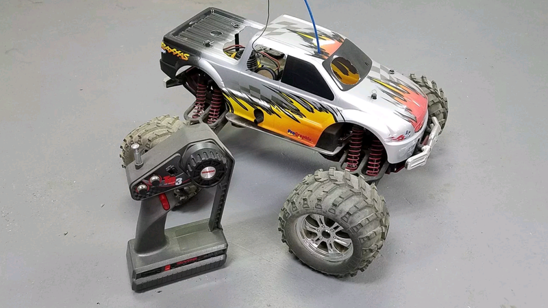 Illustration for article titled More pictures of the RC I boughtÂ